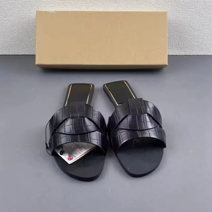 Women's Fashion Trend Open Toe Breathable and Lightweight Casual Cross-Strap Design New Sandals Beach <b>Slippers</b> Sports <b>Slippers</b> - Product Image 4