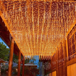 Lumières de glaçon imperméables pour les contours de construction et la décoration de paysage de nuit - Product Image 1