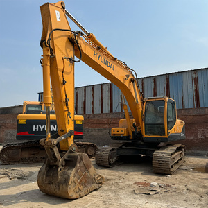 รถขุดไฮดรอลิกมือสอง Hyundai 220LC-9S 22 ตัน ของแท้จากเกาหลี รุ่นปี 2022 กำลัง 107 กิโลวัตต์ ความจุบุ้งกี๋ 1.35 ลูกบาศก์เมตร พร้อมมอเตอร์ปั๊มแบริ่ง - Product Image 2