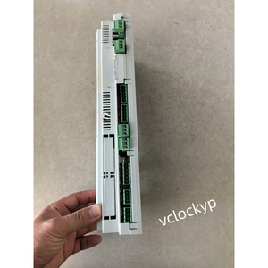 CONTROLADOR DE SISTEMA CAREL PCO1 PCO1000CM0 Ver 1.013 Usado - Product Image 1