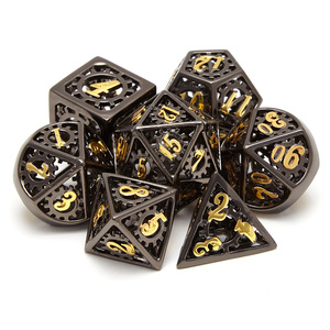 ชุดลูกเต๋าโลหะกลวง DND ลูกเต๋าหลายด้านสำหรับเกมดันเจี้ยน - Product Image 4