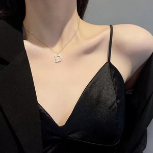 Cadeau de bijouterie, collier mode superposé, collier à breloques en acier inoxydable doré 18 carats pour femmes - Product Image 2
