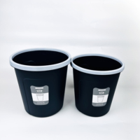 Poubelle ronde à anneau de pression en PP noir durable, poubelle en plastique durable à usage domestique