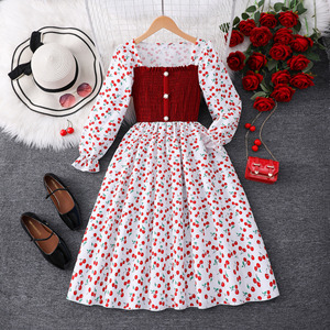 Abito Primaverile 2026 per Ragazze, Maniche Lunghe con Stampa Ciliegie, Bianco e Bordeaux con Inserti - Product Image 1