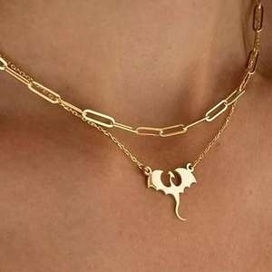 Collar con colgante de doble capa de dragón de acero inoxidable Hongtong, chapado en oro, joyería de moda elegante y moderna - Product Image 5