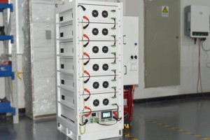 Batería de Litio de Alto Voltaje HV32-30, 102.4v 280ah 314ah, Almacenamiento de Energía Solar para Aplicaciones Comerciales e Industriales, con 50kw Integrados, Todo en Uno - Product Image 6
