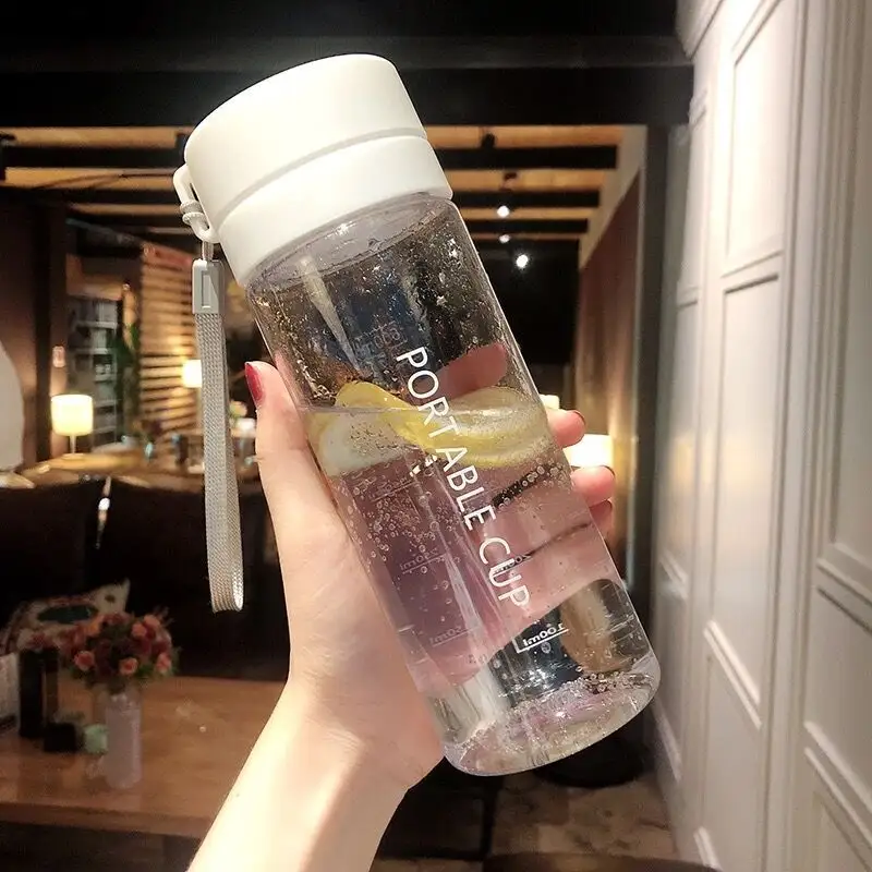 Odm chân không Tumbler uống mới lạ nhựa trong suốt Chai nước lỏng với quy mô