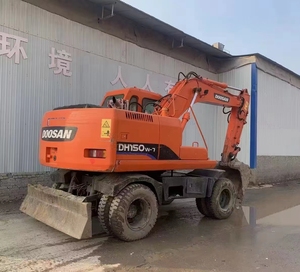 รถขุดไฮดรอลิก 15 ตัน น้ำหนักใช้งาน 14000 กก. น้ำหนักตัวเครื่องมือสอง Doosan DH150LC-7 เครื่องยนต์ Doosan เกียร์บำรุงรักษาง่าย - Product Image 2
