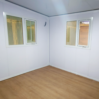 Casa Contenedor Plegable Expandible con Acabado en Madera Tostada y Ventana de Doble Cristal para Campamentos, Glamping y Alojamiento Temporal