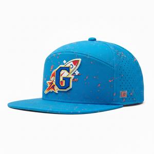 Casquettes en caoutchouc personnalisées avec logo, 7 panneaux, bleu, séchage rapide, performance PVC, sport, structurées, imperméables, découpe laser, trous, snapback, chapeaux peints - Product Image 1