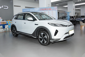 Prepago 2025 SUV compacto Coches nuevos BYD Sealion 05 EV 5 Asientos 180 km/h BYD Coche eléctrico a la venta - Product Image 3