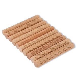 Outils en céramique, ensemble d'outils de poterie, outils de fabrication de poterie, rouleau à texture d'argile à manche en bois, rouleau à motifs d'argile en bois - Product Image 1
