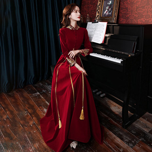Velvet Chinese Style Wedding Dress Claret Long Sleeve Embroidered Evening Gown For Brides Engagement Party Spring Toasting - Product Image 2