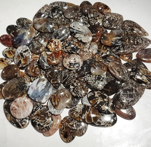 พลอยหลอดอาเกตตุรกีแบบคาโบชองขายส่งจำนวนมากจากดีไซเนอร์ - Product Image 3
