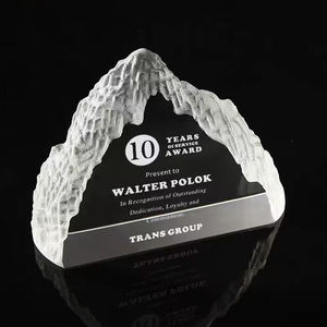 การแข่งขันกีฬาภูเขาน้ำแข็งคริสตัลแบบกำหนดเองรางวัลกระดาษรางวัลสำหรับเดสก์ท็อปถ้วยรางวัลความร่วมมือ - Product Image 5