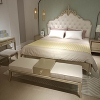 Lit double doré princesse romantique de luxe à la française mariage lit King Size commode ensembles de chambre cadre en bois avec lit rembourré