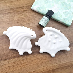 Kleine und tragbare schalen förmige Daumen presse <span class=keywords><strong>Massage</strong></span> gerät Guasha Board Scrap ing Facial Tool Keramik Gua Sha Board - Product Image 3