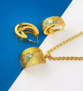 Gouden Ster Sieraden Hoge Kwaliteit Eenvoudig Ontwerp Ijzeren Materialen Dubai Sieraden Sets