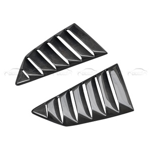 Pour Nissan R35 : Cache de ventilation triangulaire en fibre de carbone pour vitre arrière, tuning automobile - Product Image 5