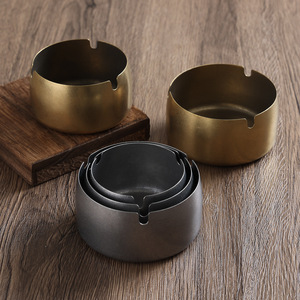 Retro Stainless Steel Ashtray Round Large Size For Bars And Restaurants With Engraved Logo - Product Image 2