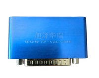 Connecteur D-SUB 9W4 à disposition mixte avec 4 contacts d'alimentation et 5 contacts 5A, traversée hermétique sous vide