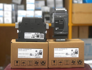 คอนโทรลเลอร์ PLC รุ่น DVP08XM211N - ระบบควบคุมอุตสาหกรรม & 220V/110V มีสินค้าในสต็อก - Product Image 1