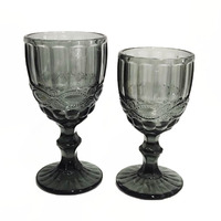 Gobelets à vin épais gaufrés de 8oz en couleurs originales Ambre Rose Violet Vert Bleu Gris Rouge Tasses à vin en verre de style vintage