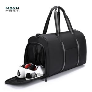 Bolsa de viaje deportiva para hombre, bolsa de deporte impermeable de piel sintética de gran capacidad y personalizada a la moda con cremallera para gimnasio, venta al por mayor - Product Image 4