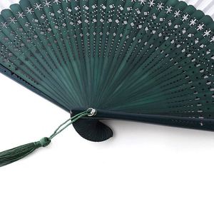Ventilador de Mano Luminoso de Estilo Clásico de Calidad Premium, Diseño de Corazón de Plástico con Mensaje Personalizado - Product Image 4
