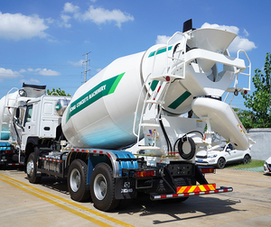Camión Mezclador <span class=keywords><strong>de</strong></span> Concreto Automático XCMG Oficial G3606E, Camión Mezclador <span class=keywords><strong>de</strong></span> Concreto <span class=keywords><strong>de</strong></span> <span class=keywords><strong>Segunda</strong></span> <span class=keywords><strong>Mano</strong></span> Montado en Camión en Venta - Product Image 3
