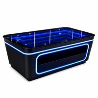 Table de bar d'angle contemporaine avec LED bleues, plateau en verre miroir Infinity, table basse éclairée pour hôtel, club, restaurant