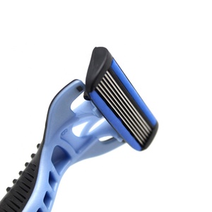 Vente chaude 2023 <span class=keywords><strong>Rasoir</strong></span> à <span class=keywords><strong>barbe</strong></span> jetable en plastique à 6 lames de sécurité - Product Image 6