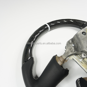 Volant en fibre de carbone forgé sur mesure avec perforations pour H1 H3 & Silverado 2003+ Intérieur - Product Image 4