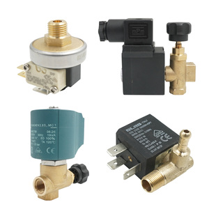 Válvula Solenoide de Latón 220 V para Control de Flujo en Equipos de Planchado - Product Image 1