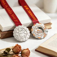 Médaille de marathon en alliage de zinc plaqué or rose, médaille sportive personnalisée en gros avec relief fin et design émaillé
