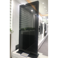 Écran LCD de publicité extérieure TFT 55 65 75 pouces avec indice IP65 Résolution 4K Écran tactile 2500 Nits Luminosité