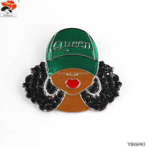 Broche en forme de chapeau de reine rose inspirée des cheveux bouclés, logo personnalisé, couleur, lettre grecque, sororité, fraternité, cadeau de mariage, cristal - Product Image 4