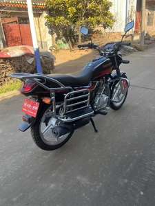 Motocicletta Wuyang Weiling <span class=keywords><strong>150</strong></span> <span class=keywords><strong>Cross</strong></span> - Efficiente nei Consumi e Resistente per Lunghi Viaggi - Product Image 5