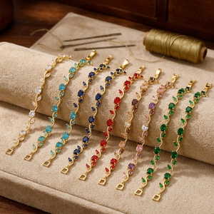 LUOYUNE 2026 Pulsera de latón plateado brillante con diseño floral y circonitas marquesa resplandecientes, ideal para <span class=keywords><strong>compra</strong></span> al por mayor para pequeños negocios. - Product Image 1