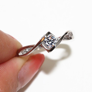 Anello Geometrico con Cuore in Zircone, Gioiello da Dito alla Moda per Donne, Regalo per Fidanzamento e Matrimonio - Product Image 2