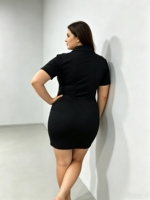Robe Courte Décontractée SWEET BABE Noire Unie à Col Polo Grande Taille pour Femme, Manches Courtes, Coupe Ajustée, Idéale Printemps-Été pour le Quotidien