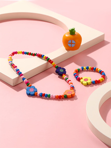 <span class=keywords><strong>Set</strong></span> di Gioielli per Bambine con Fiori, Nuova Moda con Collana e Braccialetto con Ciondolo a Fiore e Perline per Ragazze - Product Image 2