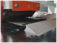 Machine à découper le bois en ligne droite, fabriquée en Chine, machine à découper le bois automatique pour ligne de production de meubles