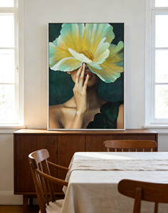 لوحة فنية حديثة لفتاة جميلة مع إضاءة LED معلقة على الحائط - Product Image 5