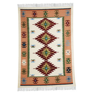 Vente en gros 100% coton Design unique métier à tisser à la main doux multi-usages tapis pour un usage régulier à la main indien laine tapis - Product Image 1