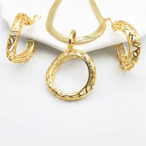 A buon mercato africano originale elegante 18 carati placcato oro ottone fidanzamento accessori da sposa set di gioielli da donna