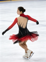 Robe de patinage artistique à col haut et manches longues, dégradé noir et rouge, dos ouvert en maille, ornée de strass, pour compétition et spectacle