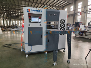 Machine de fraisage d'extrémités automatique CNC pour profilés aluminium et PVC/UPVC, contrôlée par PLC, avec <span class=keywords><strong>moteur</strong></span>, pour la fabrication de fenêtres/portes - Product Image 4