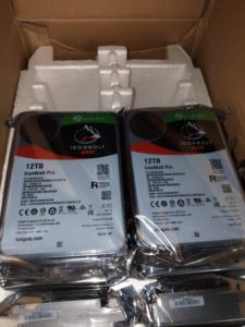 Disque dur de serveur NAS d'origine NEUF Sea-gate <span class=keywords><strong>ST12000NE0008</strong></span> 12 To 7200 tr/min 256 Mo/NAS Stockage serveur 3,5 pouces - Product Image 1