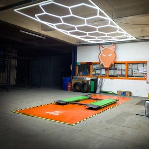 Factory Direct Hot Sale LED-Licht für Showroom Hexagon Lights Garage für Parkplatz im Freien - Product Image 3